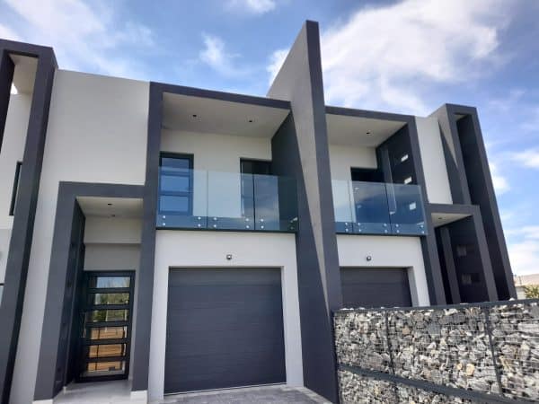 Frameless Glass Balustrade 1